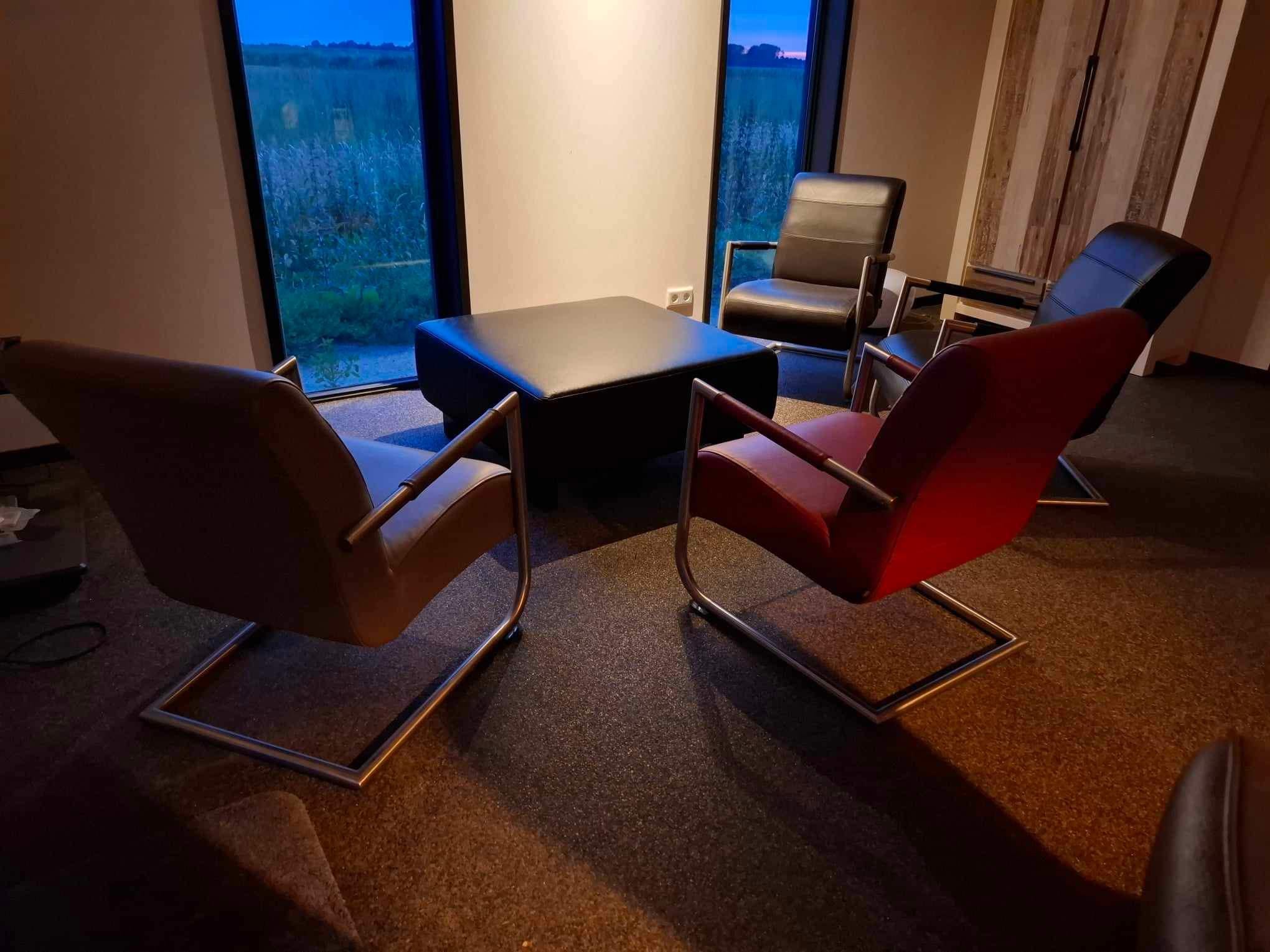 Chateau Lagarde woonkamer